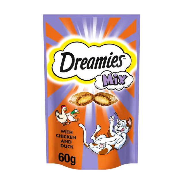 Dreamies Mix Cat Treat Biscuits with Chicken & Duck