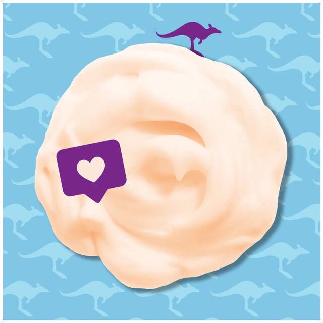 Aussie Miracle Moist Shampoo thumbnail 4