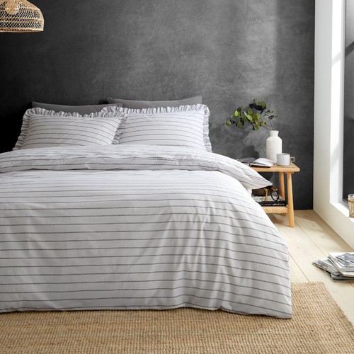 Style Sisters Frill Stripe Double Duvet Set thumbnail 2