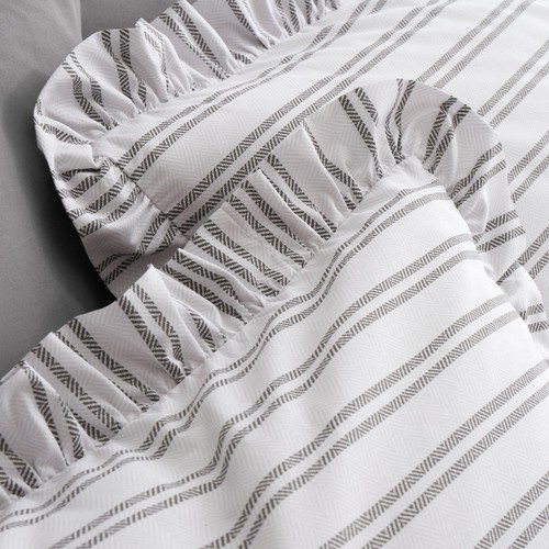 Style Sisters Frill Stripe Double Duvet Set thumbnail 4