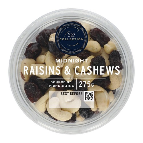 M&S Collection Midnight Raisins & Cashews thumbnail 3