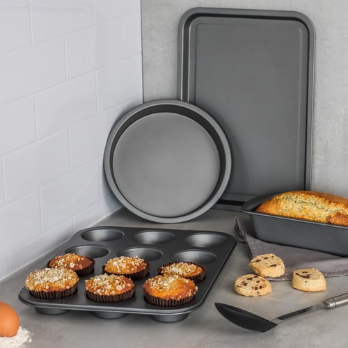KitchenCraft Four Piece Bakeware Set, Gift Boxed thumbnail 9
