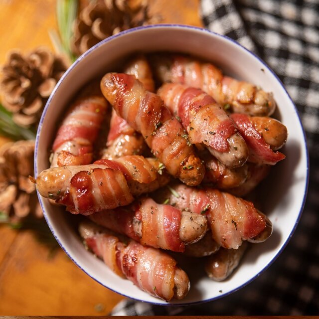 Helen Browning Organic Speedy Sausages thumbnail 5