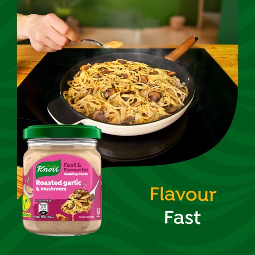 Knorr Roasted Garlic & Mushroom Cooking Paste thumbnail 5