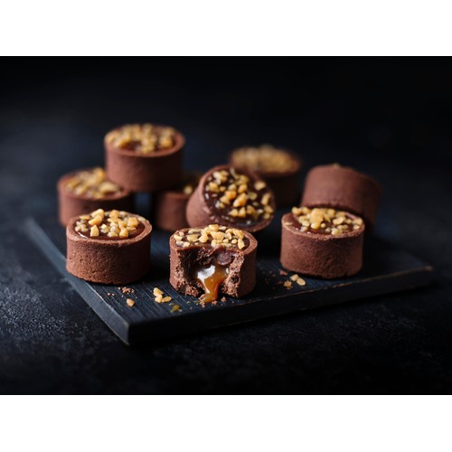 M&S Mini Chocolate & Guerande sea salt caramel tarts thumbnail 2