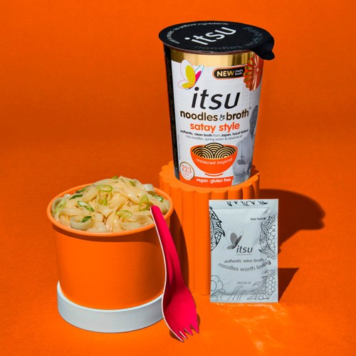 itsu satay style instant noodles & broth pot thumbnail 2