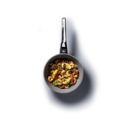 MasterClass Cast Aluminium Frying Pan 20cm thumbnail 4