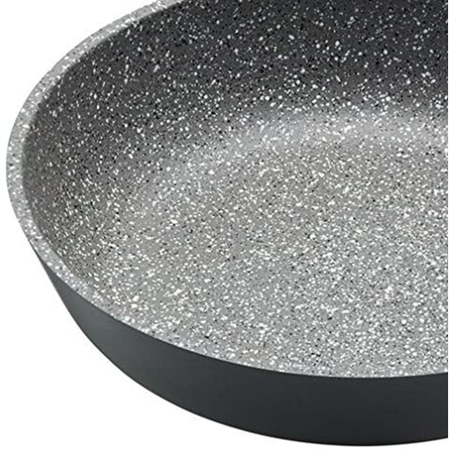MasterClass Cast Aluminium Frying Pan 26cm thumbnail 3