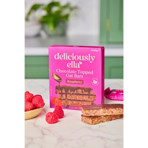Deliciously Ella Raspberry Chocolate Topped Oat Bar Multipack thumbnail 3