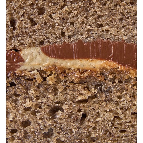 Lola's Cookies & Cream Layer Cake (serves 8) thumbnail 7