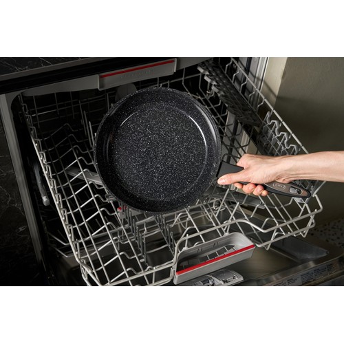Zyliss Ultimate Ceramic 24cm Frying Pan thumbnail 4