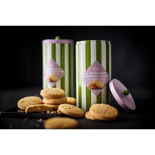 M&S All Butter Lemon Shortbread Rounds thumbnail 2