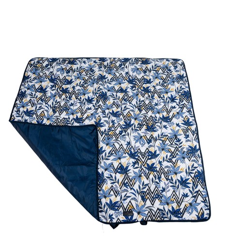 Sara Miller Anniversary Picnic Blanket thumbnail 3