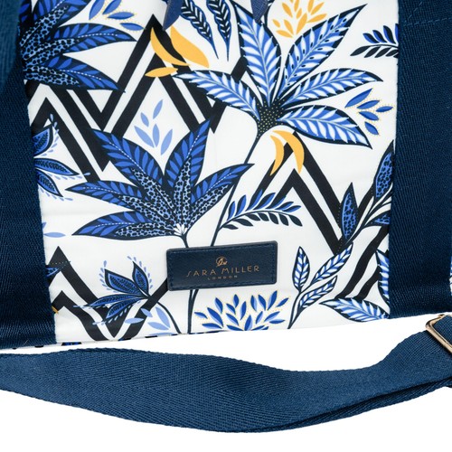 Sara Miller Anniversary Insulated Family Cool Bag 30L thumbnail 2