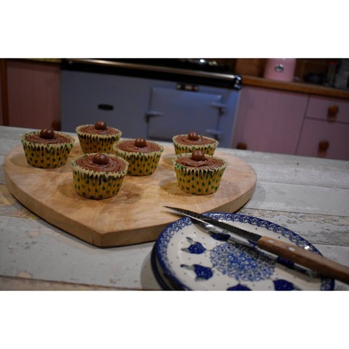 Emma's Country Cakes - Handmade Chocolate Cupcakes thumbnail 4