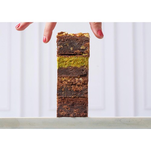 Lola's Brownie Selection Box (serves 4) thumbnail 3