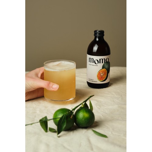MOMO Kombucha with Natoora Carmelo's Green Mandarin thumbnail 3