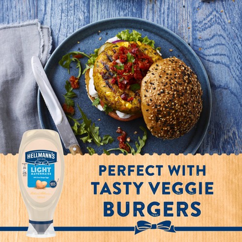 Hellmanns Light Squeezy Mayonnaise thumbnail 4