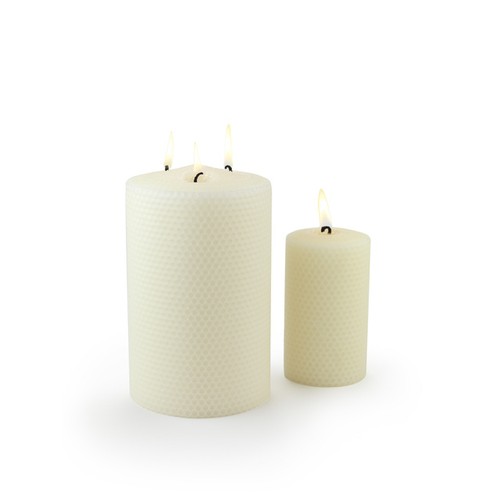 Daylesford Beeswax Candle Small 12.5cm thumbnail 3