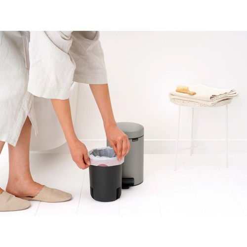 Brabantia NewIcon Pedal Bin 3 Litre thumbnail 6
