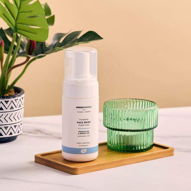 Green People Organic Foaming Face Wash, Vegan thumbnail 2