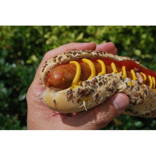 Helen Browning 6 Organic Hot Dogs thumbnail 4