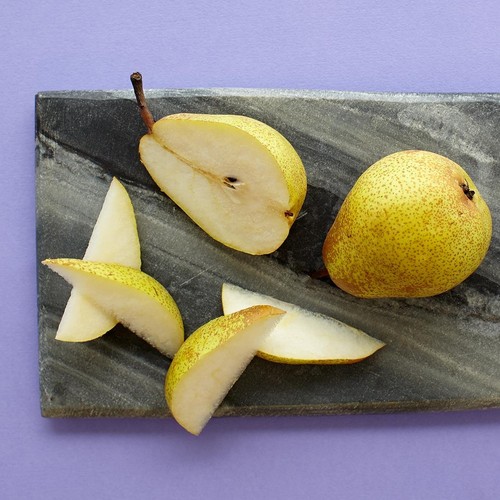 Ocado Ripe & Ready to Eat Pears thumbnail 3