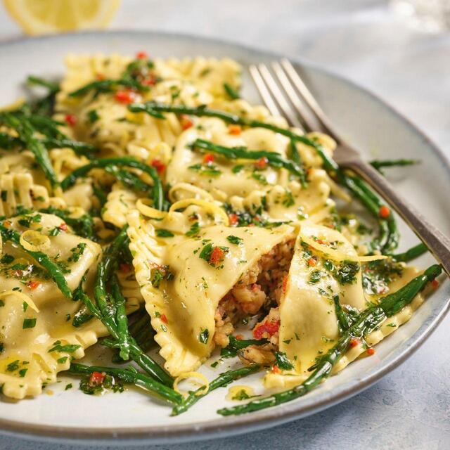 Dell'Ugo Cromer Crab & Crayfish Raviolo thumbnail 2