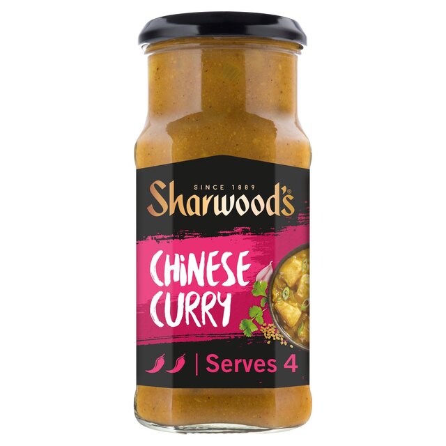 Sharwood's Chinese Curry Cooking Sauce thumbnail 2