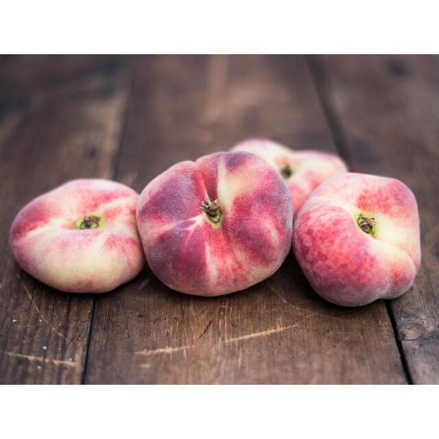 Natoora Spanish Flat White Peaches thumbnail 3