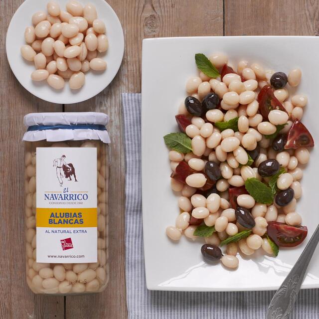 Brindisa Navarrico Round White Haricot Beans "Alubias Blancas" thumbnail 2