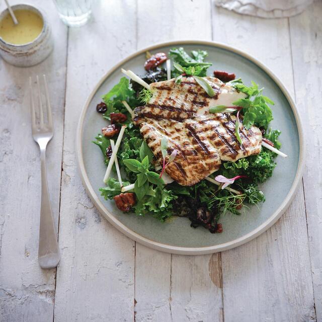 Daylesford Organic Chicken Breasts thumbnail 4