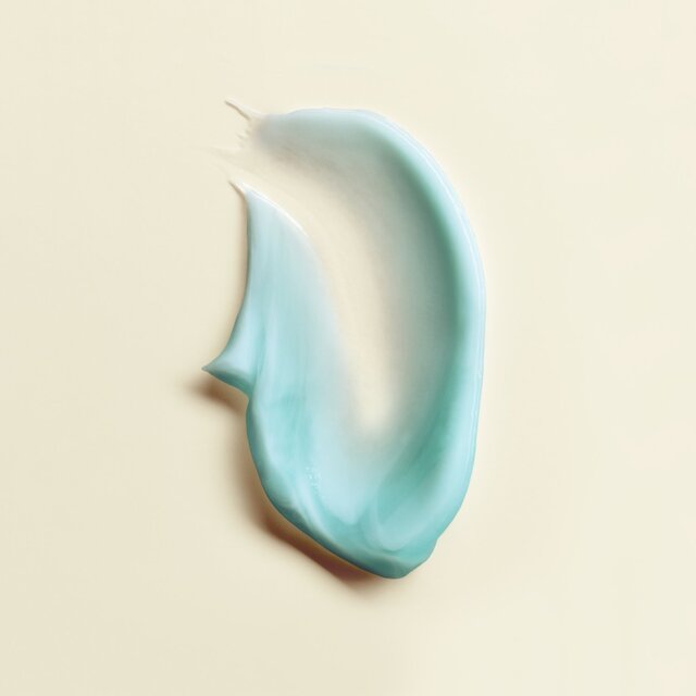 Hawaiian Tropic Silk Hydration After Sun Lotion thumbnail 3