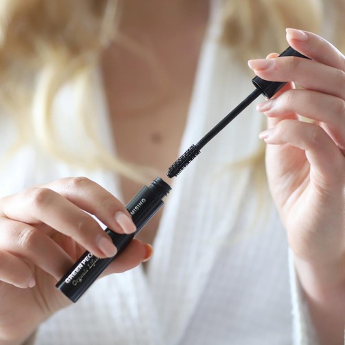 Green People Organic Mascara, Volumising Black thumbnail 2