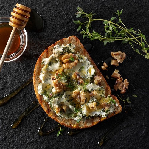 Jacksons of Yorkshire Multigrain Brown Bloomer thumbnail 4