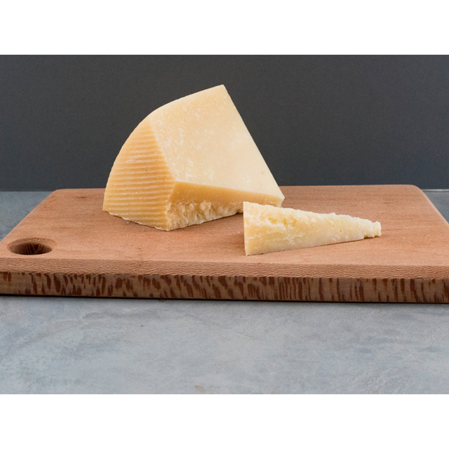 Natoora Hand Cut Pecorino Sardo thumbnail 2