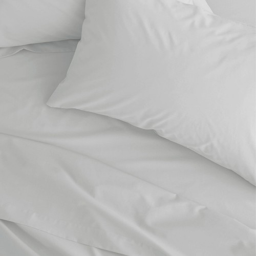 Catherine Lansfield Plain Dye Polycotton Single Fitted Sheet, White thumbnail 3