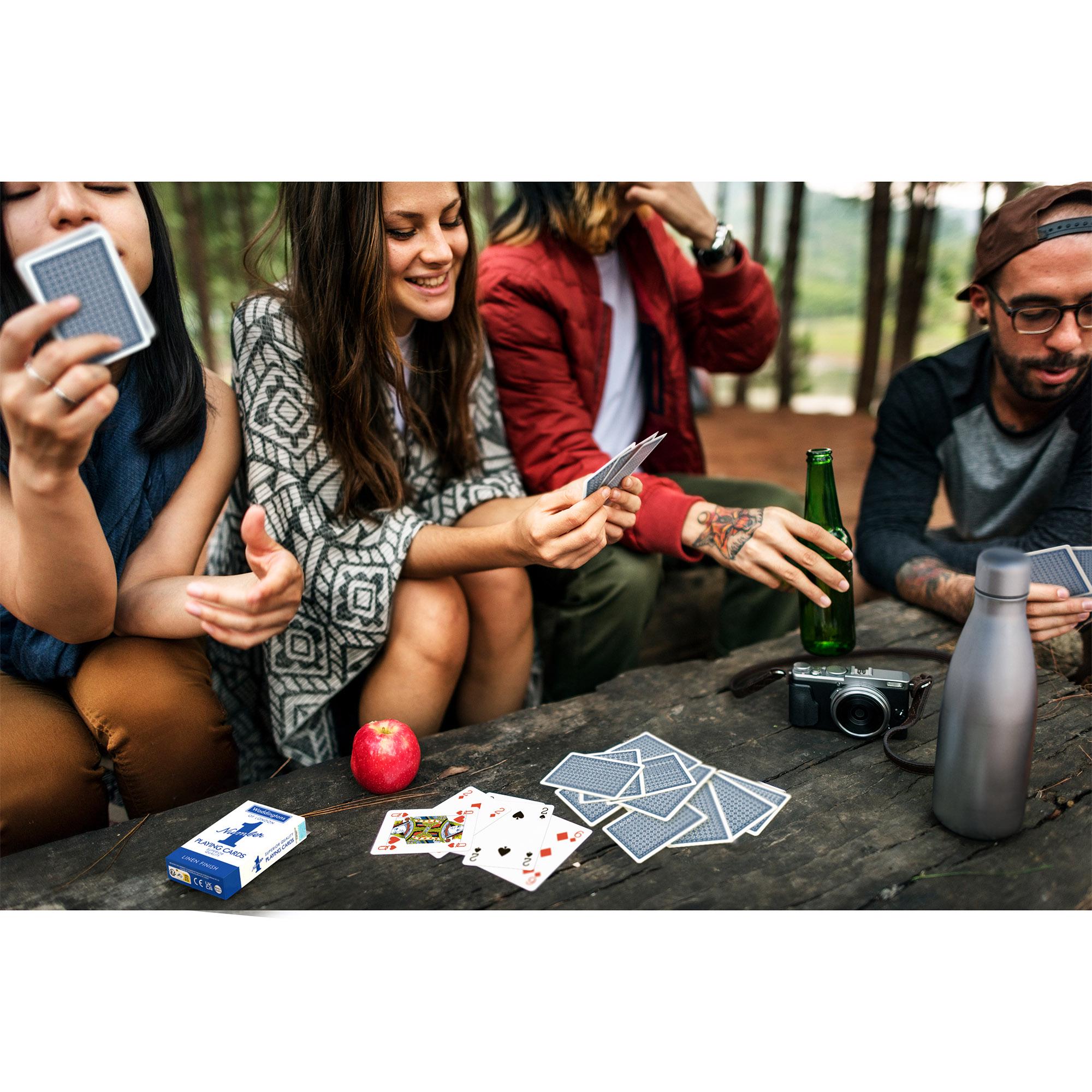 Classic Waddingtons Number 1 Playing Cards thumbnail 5