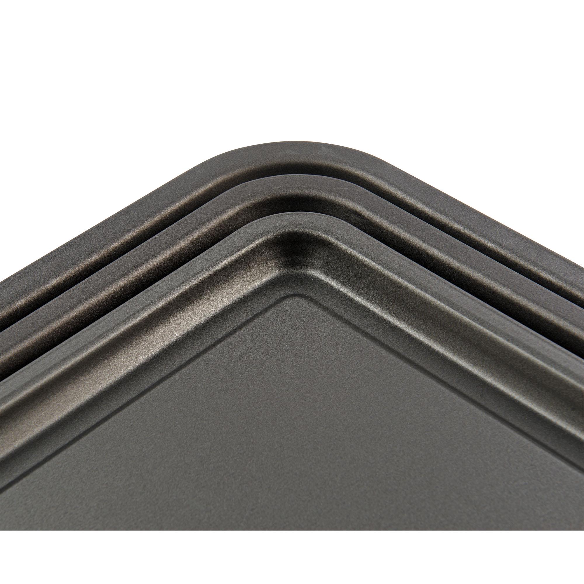 Sainsbury's Home 3 Piece Baking Tray Set thumbnail 4