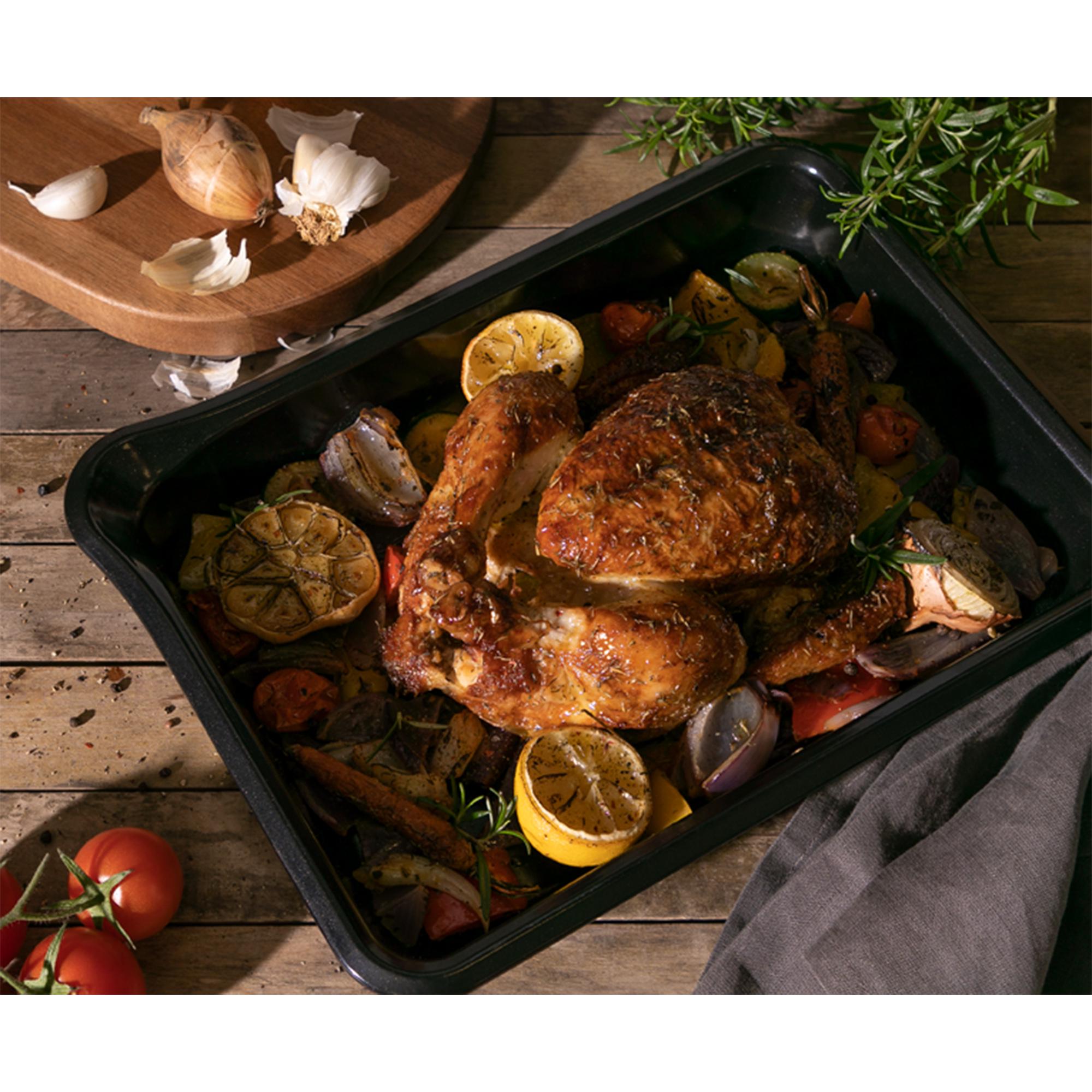 Sainsbury's Home Extra Large Heavy Gauge Roasting Tin with Pouring Lip thumbnail 5