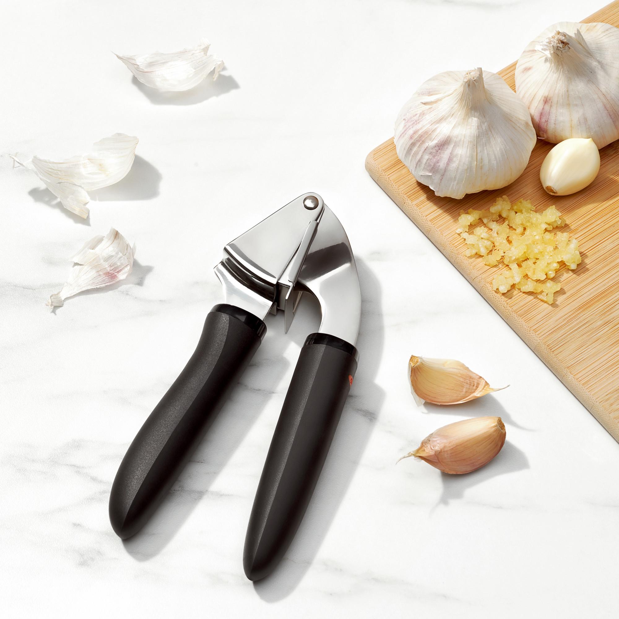 Oxo Garlic Press thumbnail 2