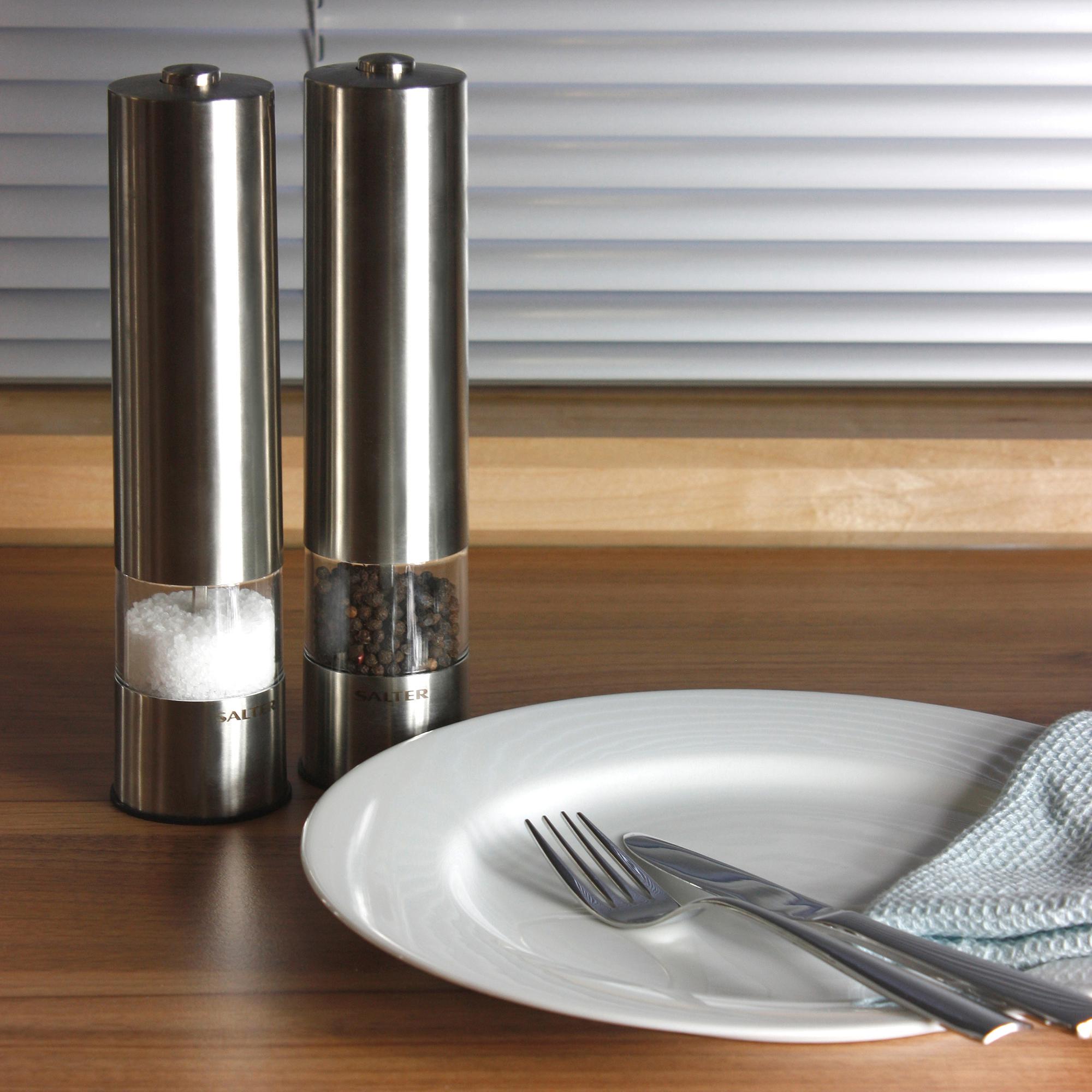 Salter Electronic Stainless Steel Mill Set - Silver thumbnail 2