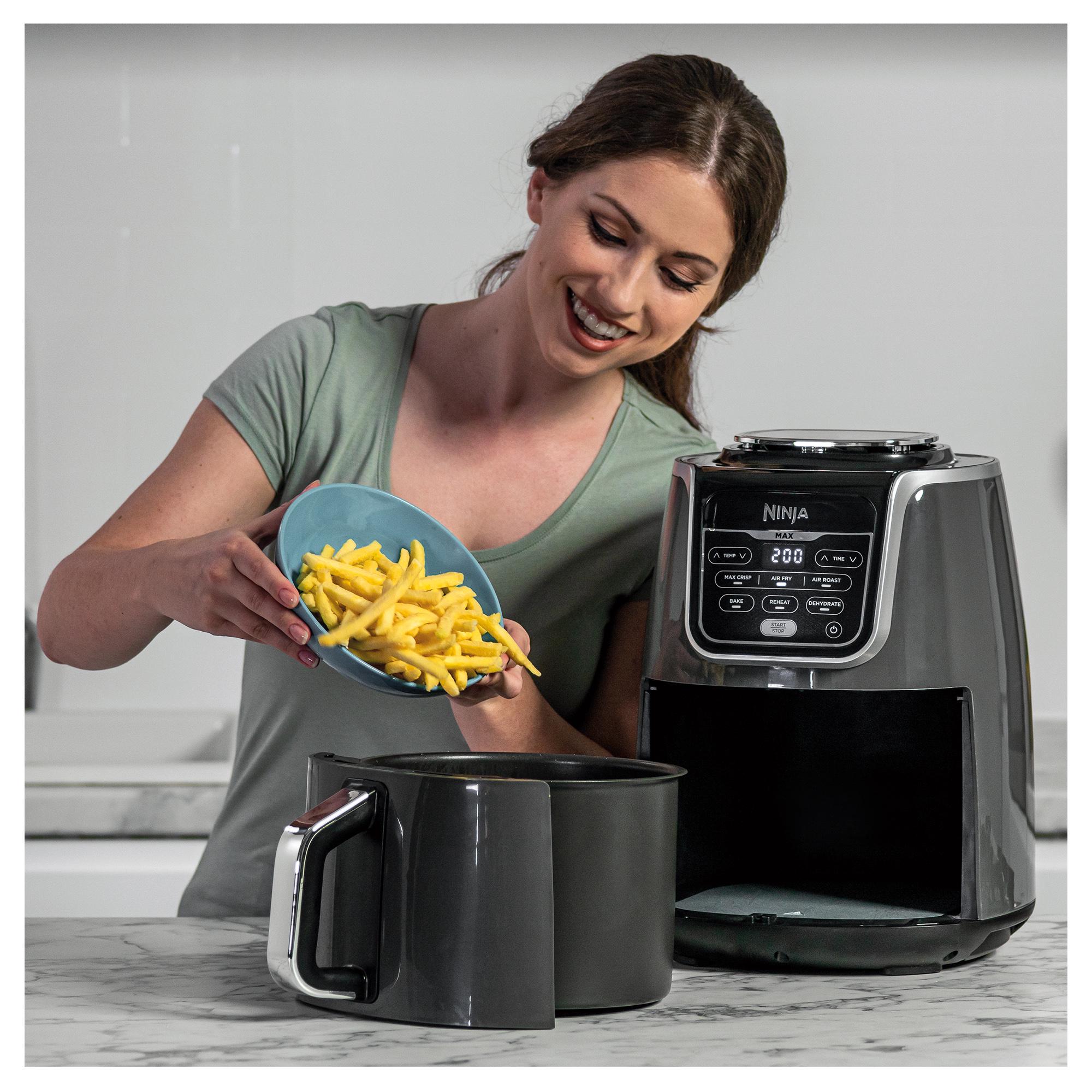 Ninja MAX AF160UK 5.2L Air Fryer and Dehydrator thumbnail 4