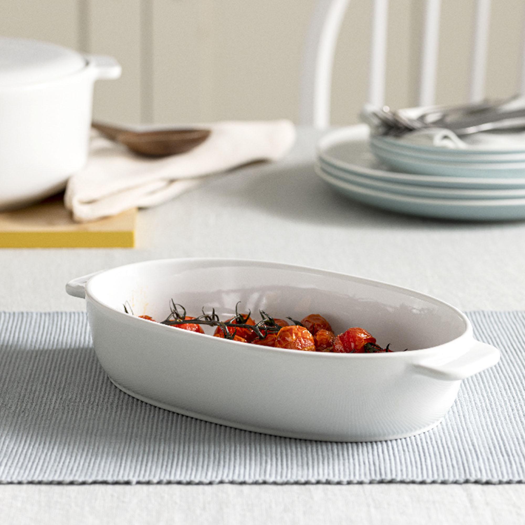 Habitat Riko Medium Ceramic Oval Roasting Dish thumbnail 5