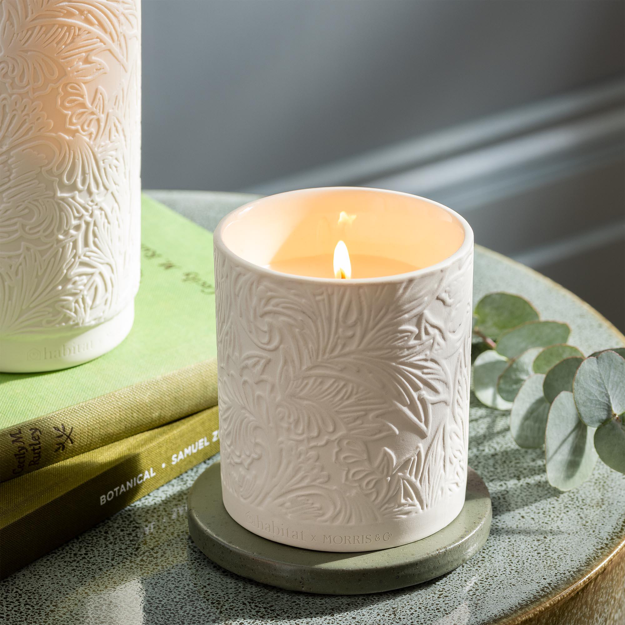 Habitat x Morris & Co. Willow & Cedarwood Ceramic Candle thumbnail 2