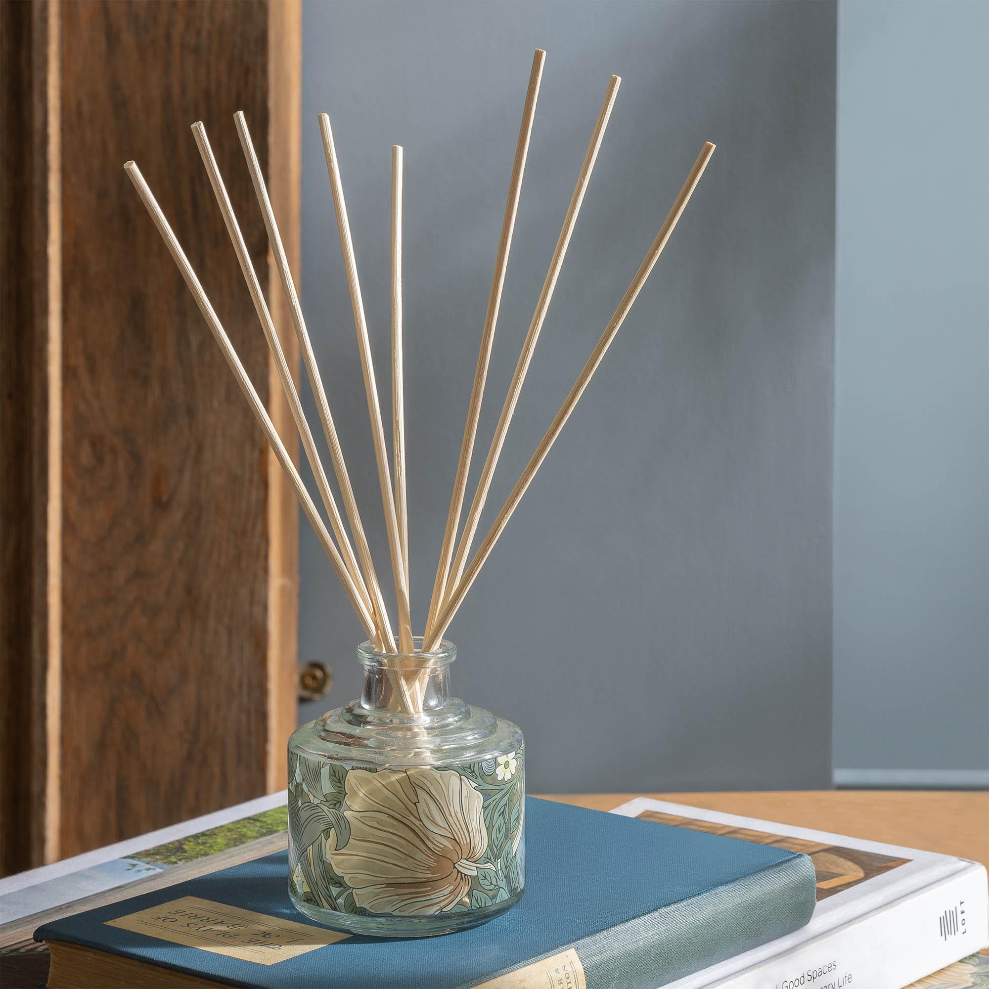 Habitat x Morris & Co. Bluebell & Acanthus 90ml Diffuser thumbnail 2