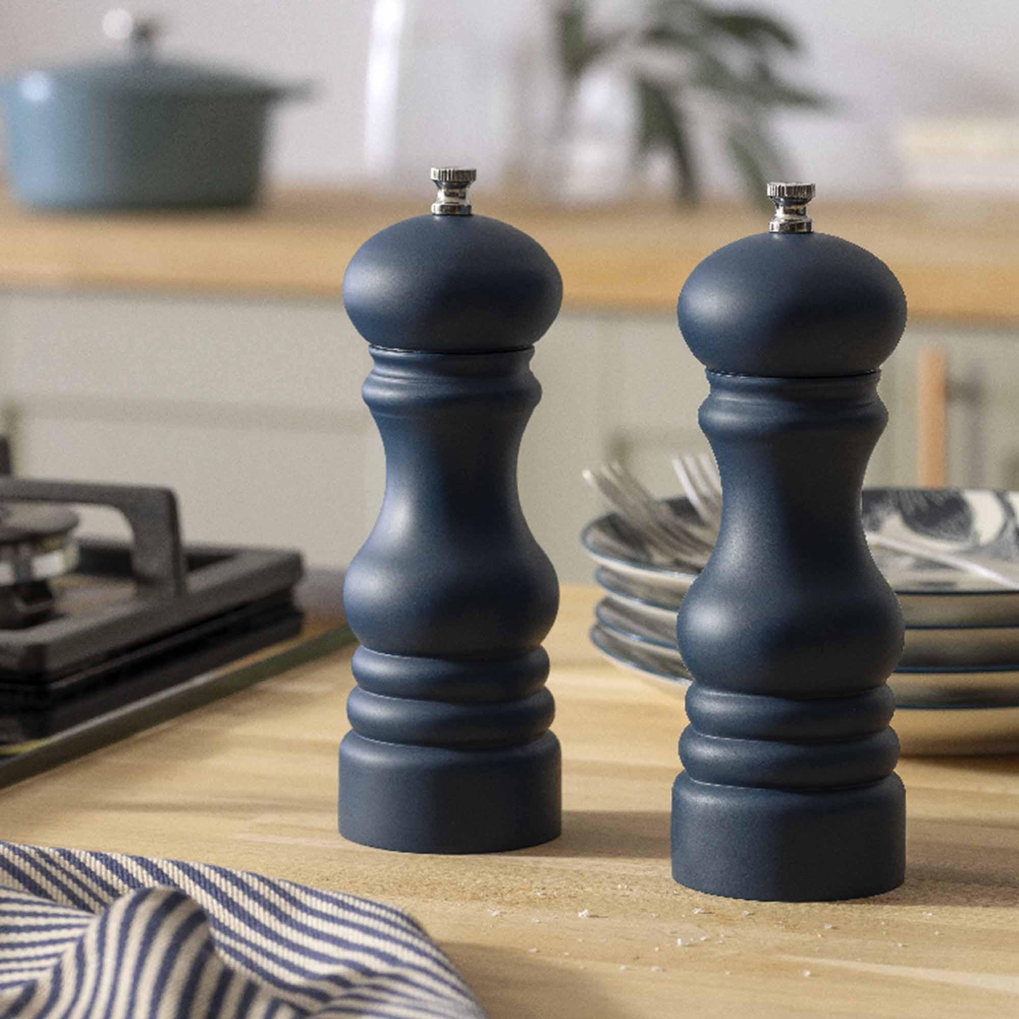 Habitat Salt & Pepper Mill - Navy thumbnail 2