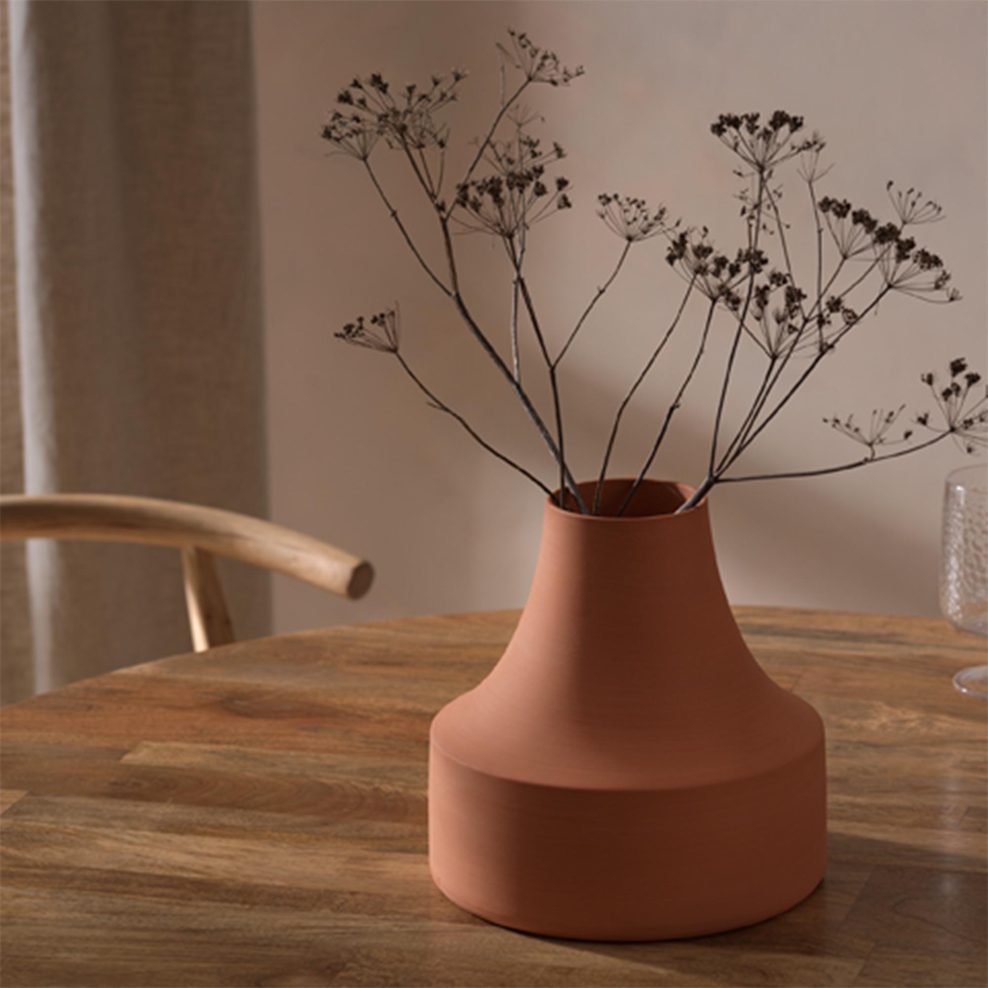 Habitat Guarda Terracotta Vase thumbnail 2