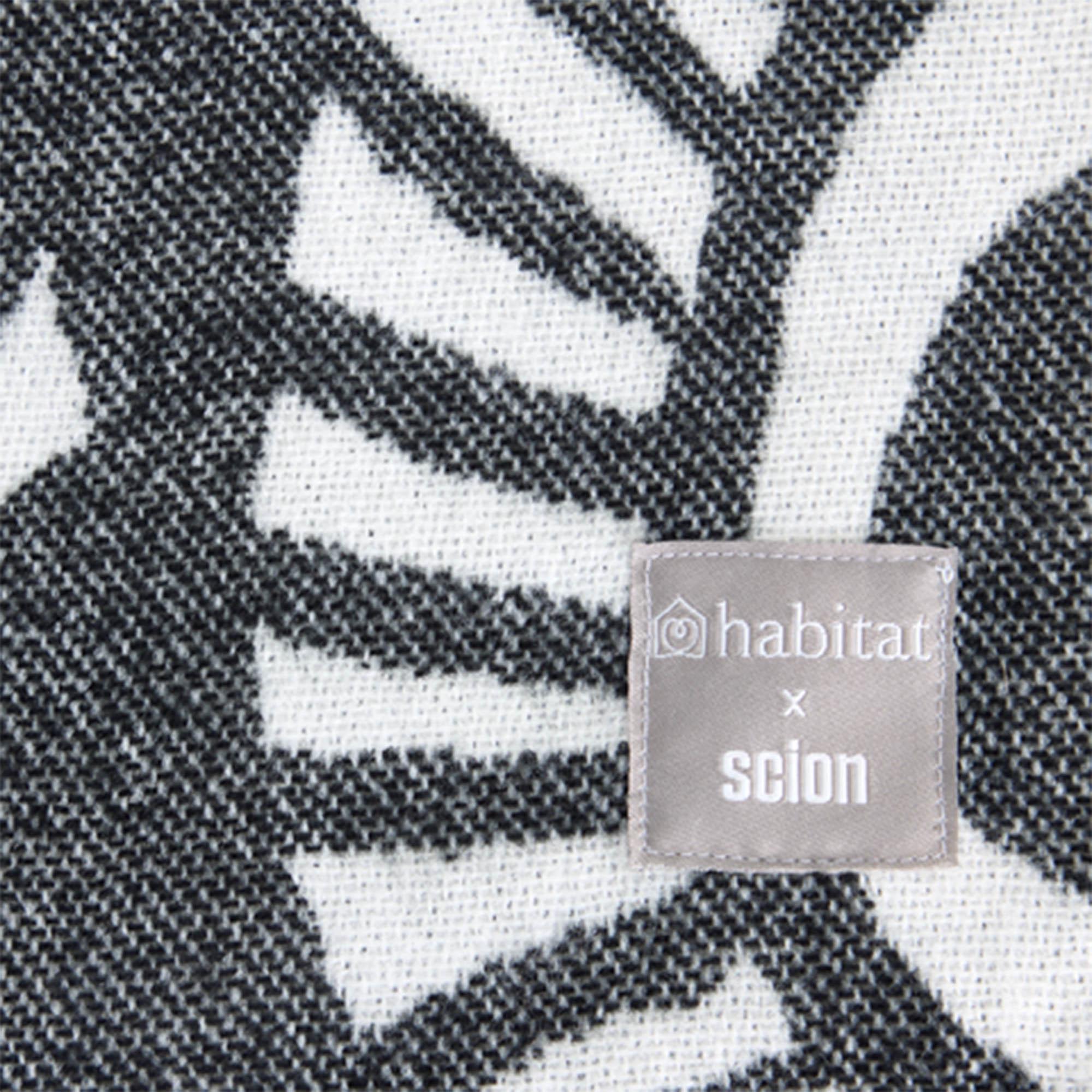 Habitat x Scion Scandi Kukia Throw - 150x200 thumbnail 2