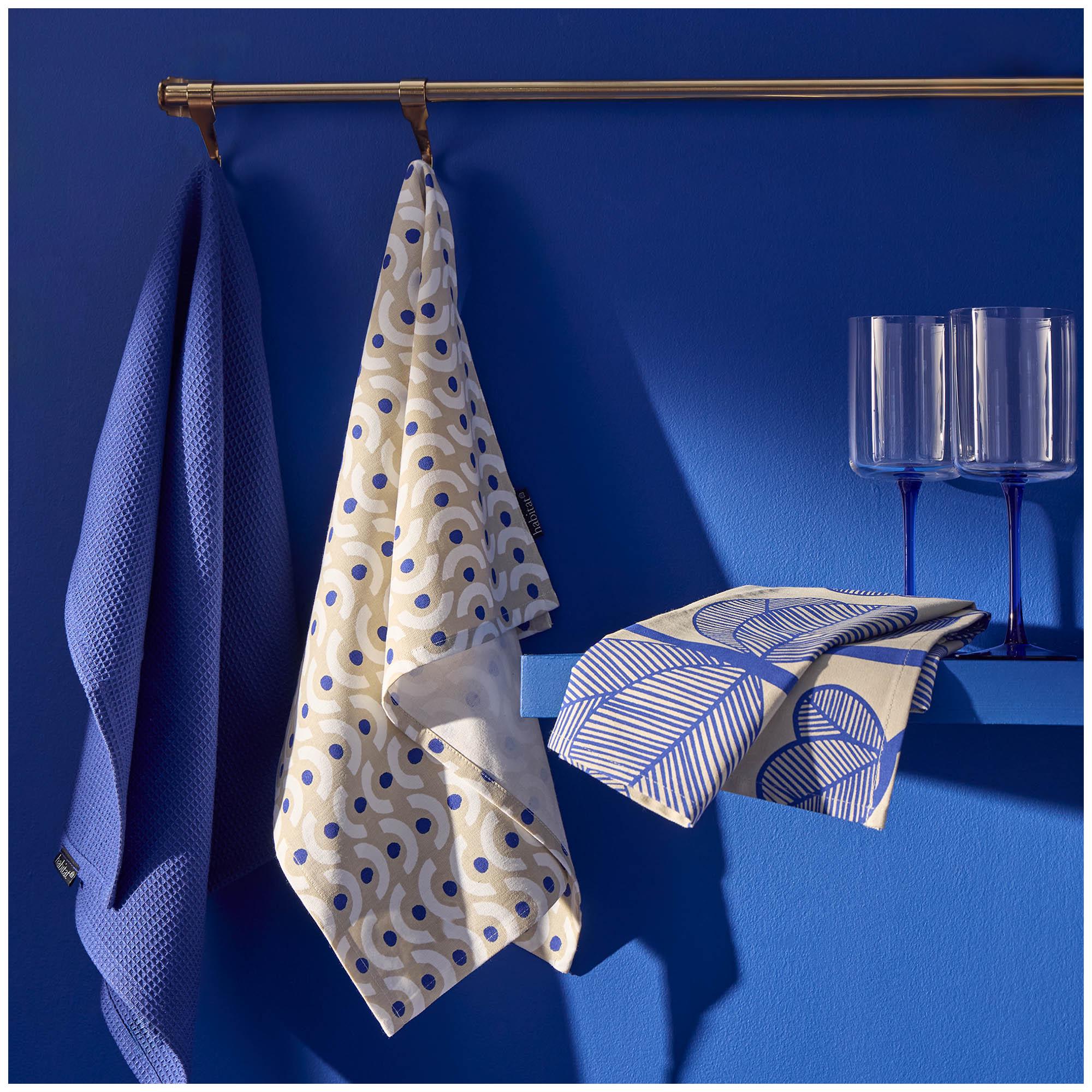 Habitat Pack of 3 Stem & Wiggle Tea Towel thumbnail 4
